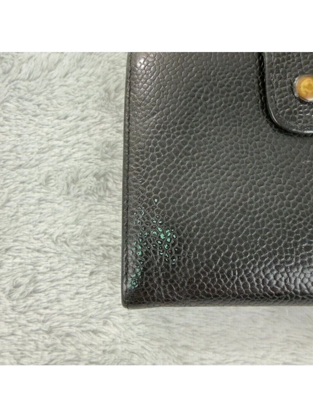 Chanel Black Grained Calfskin CC Logo Bifold Wallet - Picture 8 of 16